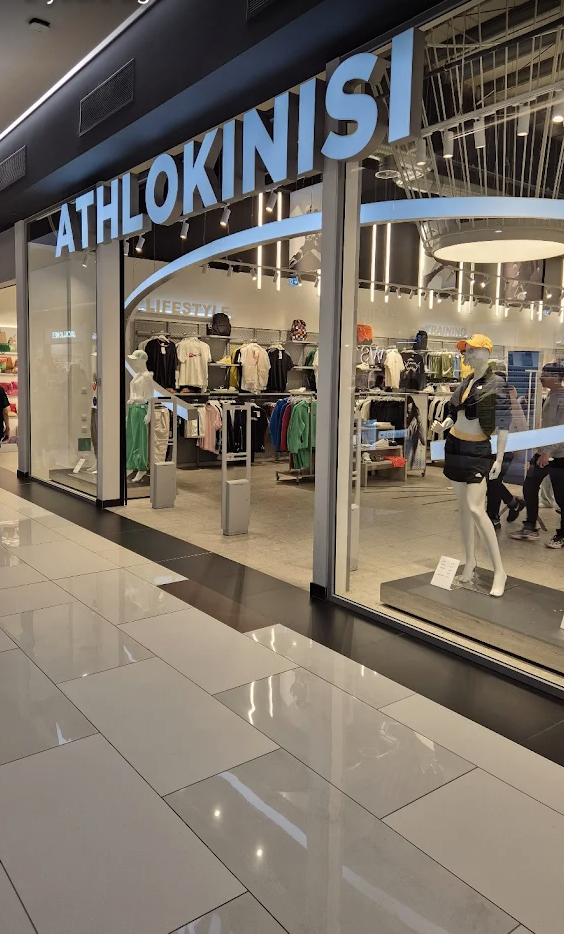 Inside an SneakersHero store